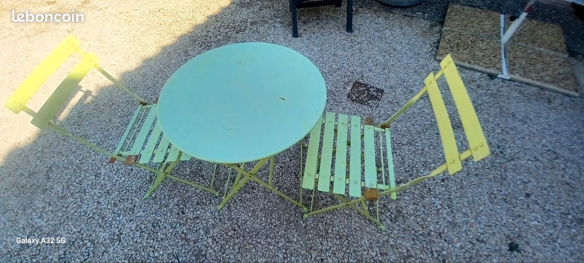 Table et 2chaises jardin fer (image 2)