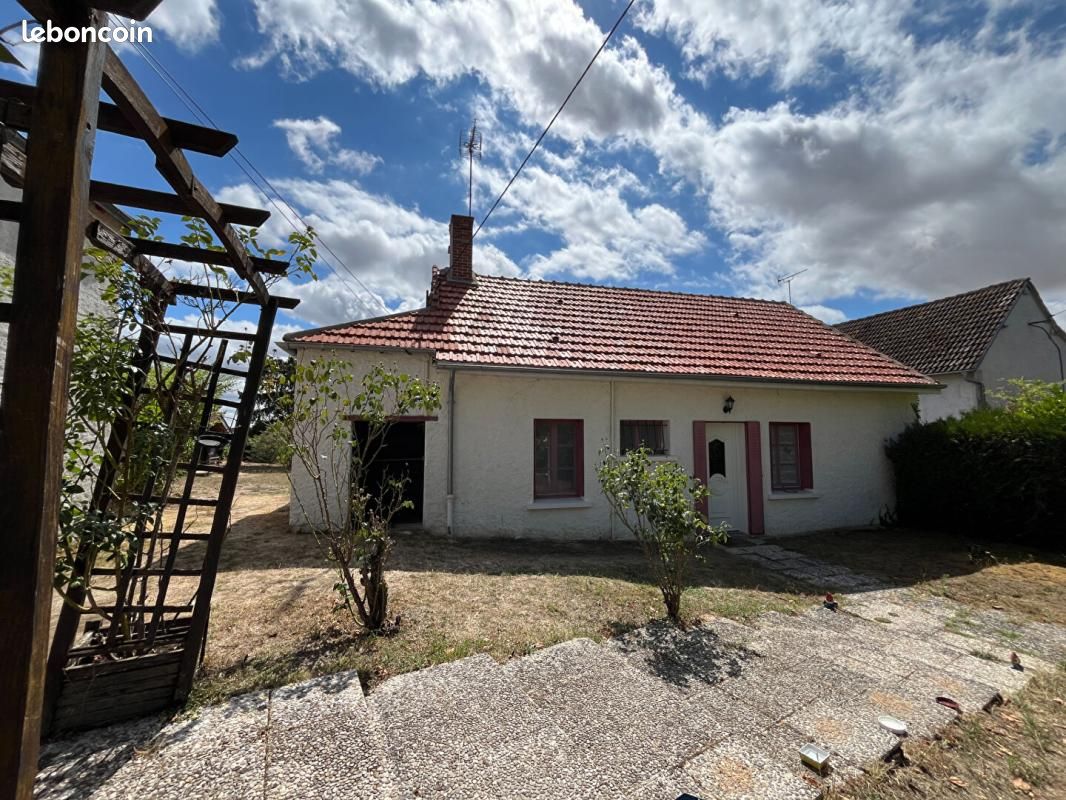 Maison 3 pièces 80 m² · à Feux · 80 m² · 77 500 €