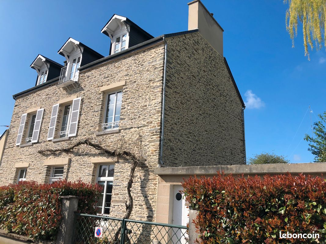 Maison 10 pièces 269 m² · à Saint-Lô · 269 m² · 430 000 €