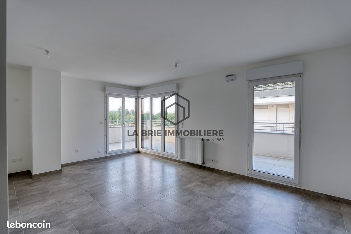 Appartement 2 pièces 50 m² · à Mennecy · 50 m² · 240 000 €