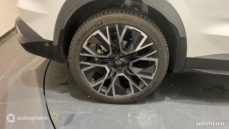 Renault Austral 1.2 E-Tech full hybrid 200ch esprit Alpine - 25 (image 35)