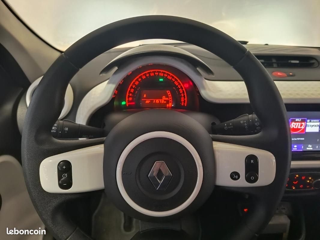 Renault Twingo III SCe 65 Equilibre (image 17)