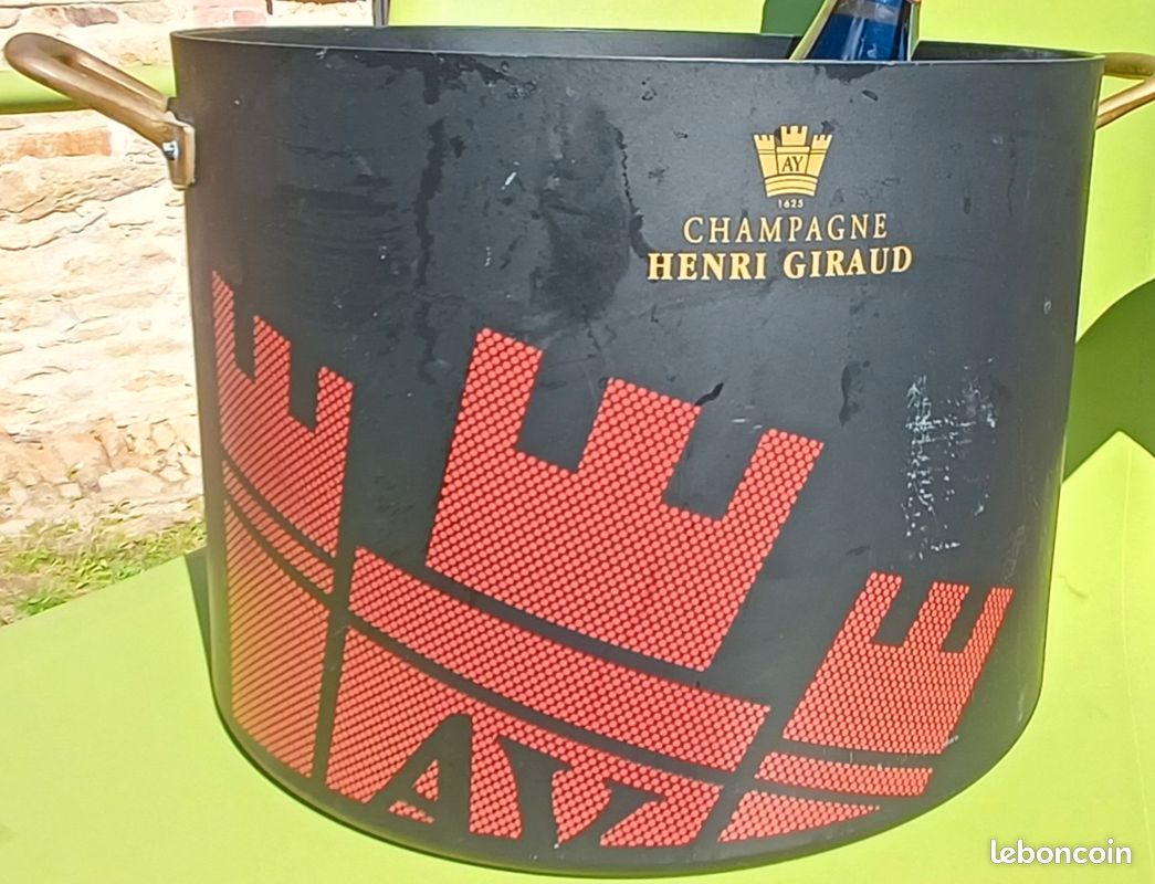 Vasque seau à champagne en plexiglass Möet & Chandon vintage