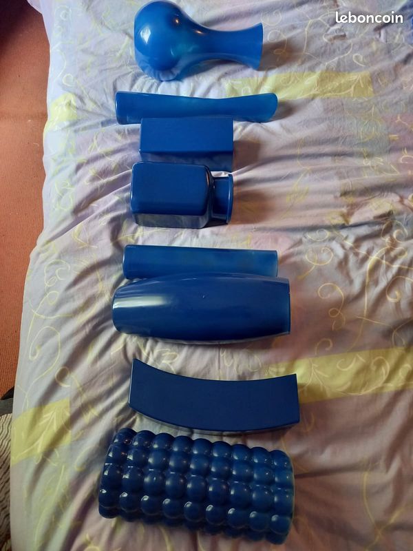 Lot de 8 vases bleus (image 1)