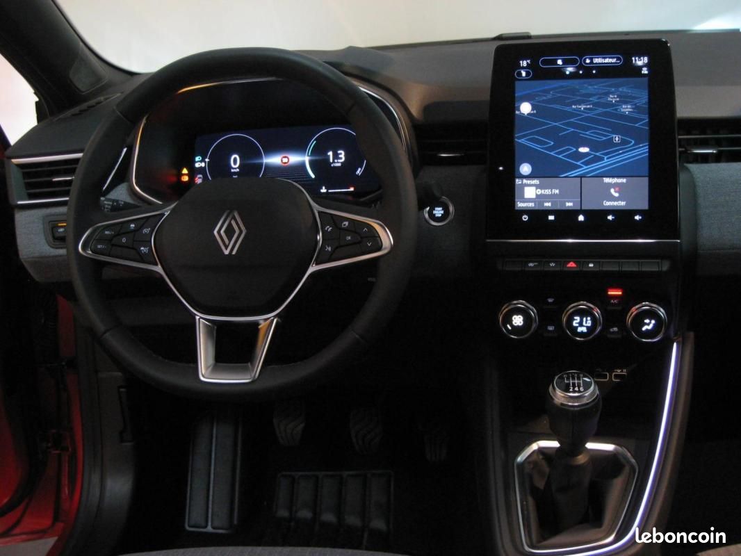 Renault Clio V TCe 90 ch GSR2 Techno (image 12)