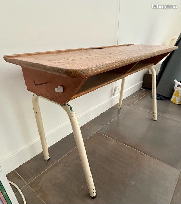 Table d’écolier vintage + 2 chaises – Style industriel (image 7)