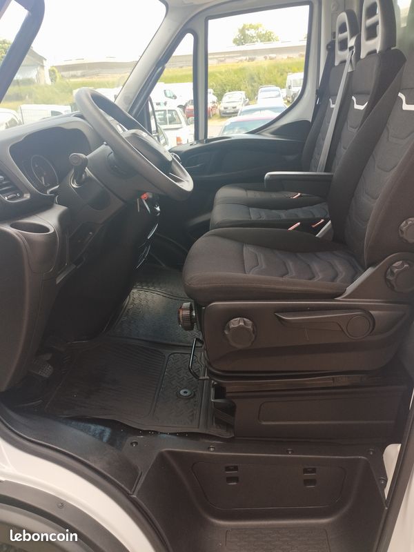 IVECO DAILY CCB 35C16H Emp 4100 LEAF 28325 HT (image 5)