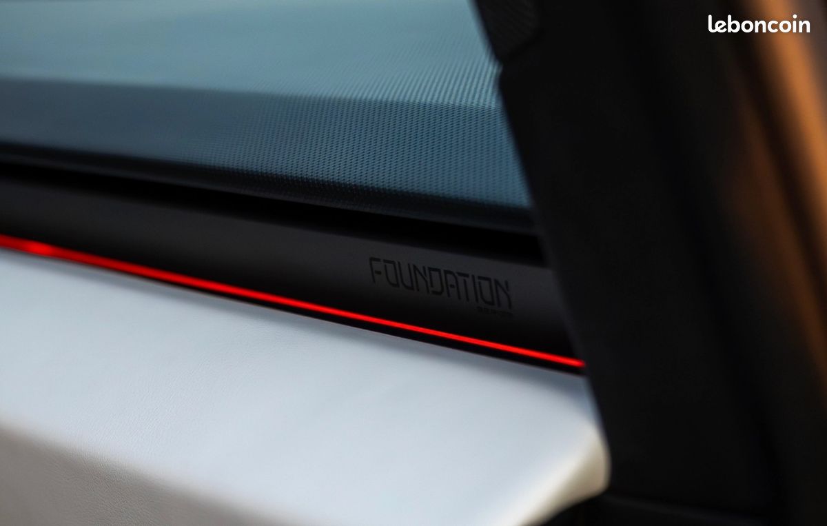 TESLA CYBERTRUCK AWD Foundation Series – 600 CH – 28.600 km – 2024 (image 13)