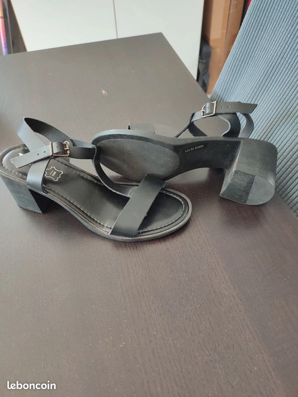 Kalinga Ashok Lahalleauxchaussures Femme Chaussures Sandales La