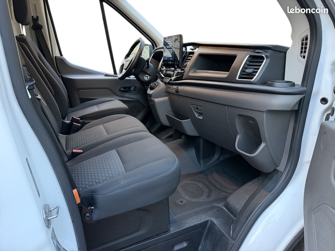Ford E-Transit 100% électrique L2H2 BATTERIE 75/68 KWH TREND BUSINESS TVA (image 4)