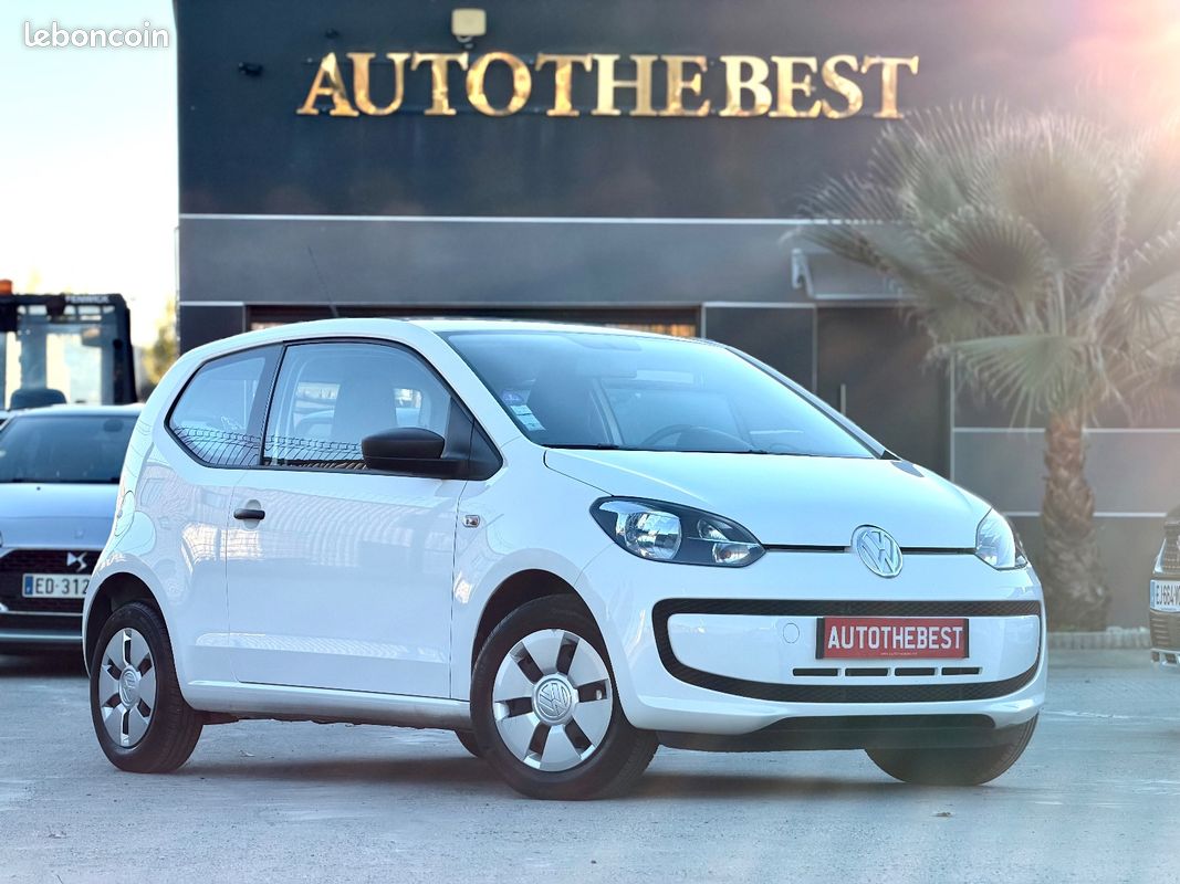 VOLKSWAGEN UP Up 1.0 60ch Take Up *5000km*1erMain (image 1)