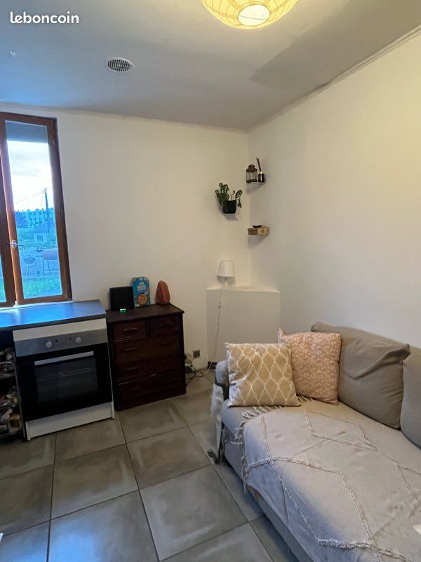 Appartement 1 pièce 18 m² · à Villenave-d'Ornon · 18 m² · 520 €