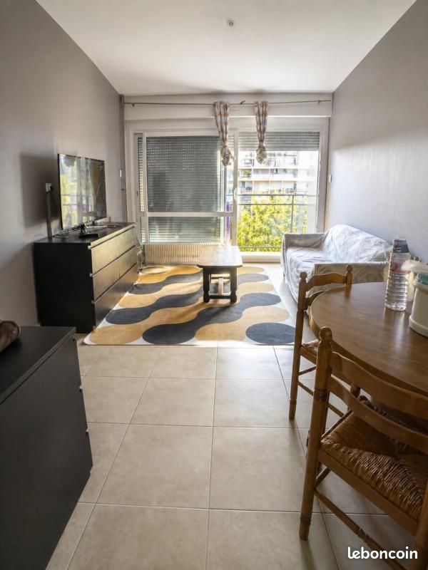 Appartement 3 pièces 69 m² · à Melun · 69 m² · 131 500 €