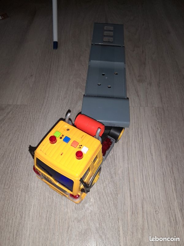 Jouet transporteur (image 1)