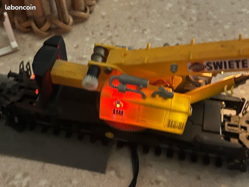 Kibri H0 - 10326 - Décor - Grue auto-glittermât Gottwald - Catawiki