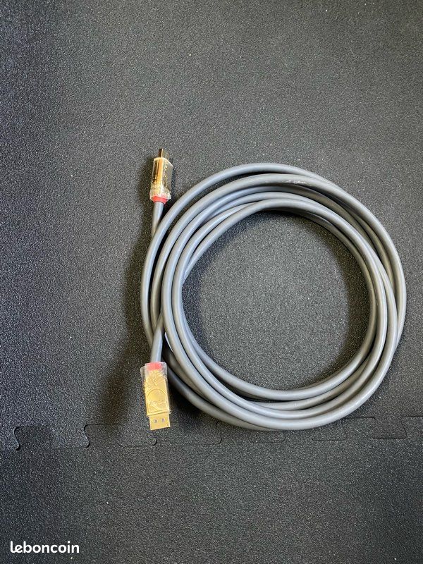 Cordon DisplayPort Lindy de 5m Gold Line (image 1)