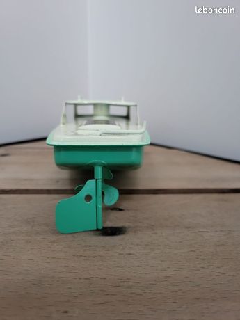 Ancien Jouet Miniature Bateau En Plastique - Années 50/60 - Fabrication Italienne - État Vintage