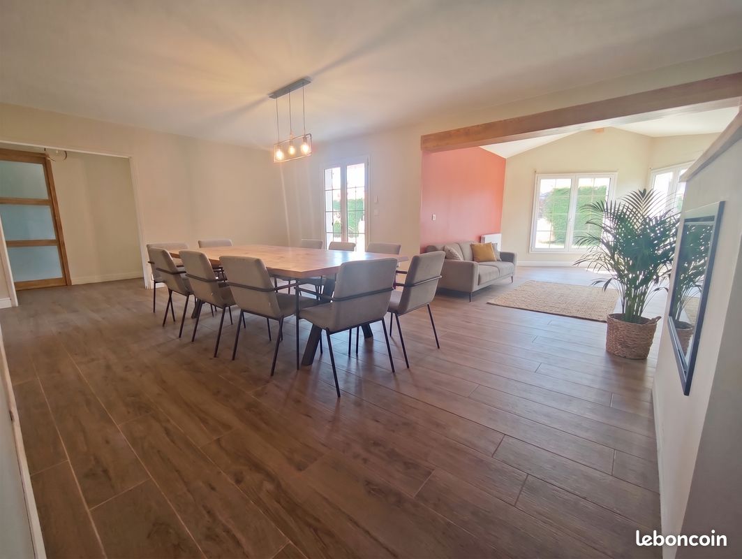 Maison 5 pièces 146 m² · à Artigues-près-Bordeaux · 146 m² · 387 000 €