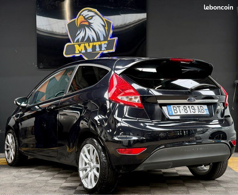 Ford Fiesta ⚫️ Véhicule Garanti ⚫️ 1 An d’entretien offert (image 4)
