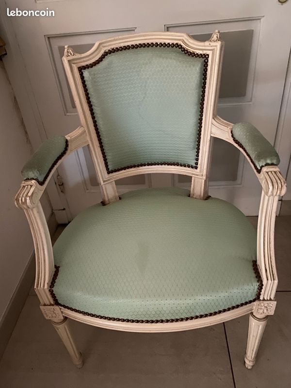 Fauteuil directoire XVIII ème Siècle (image 2)