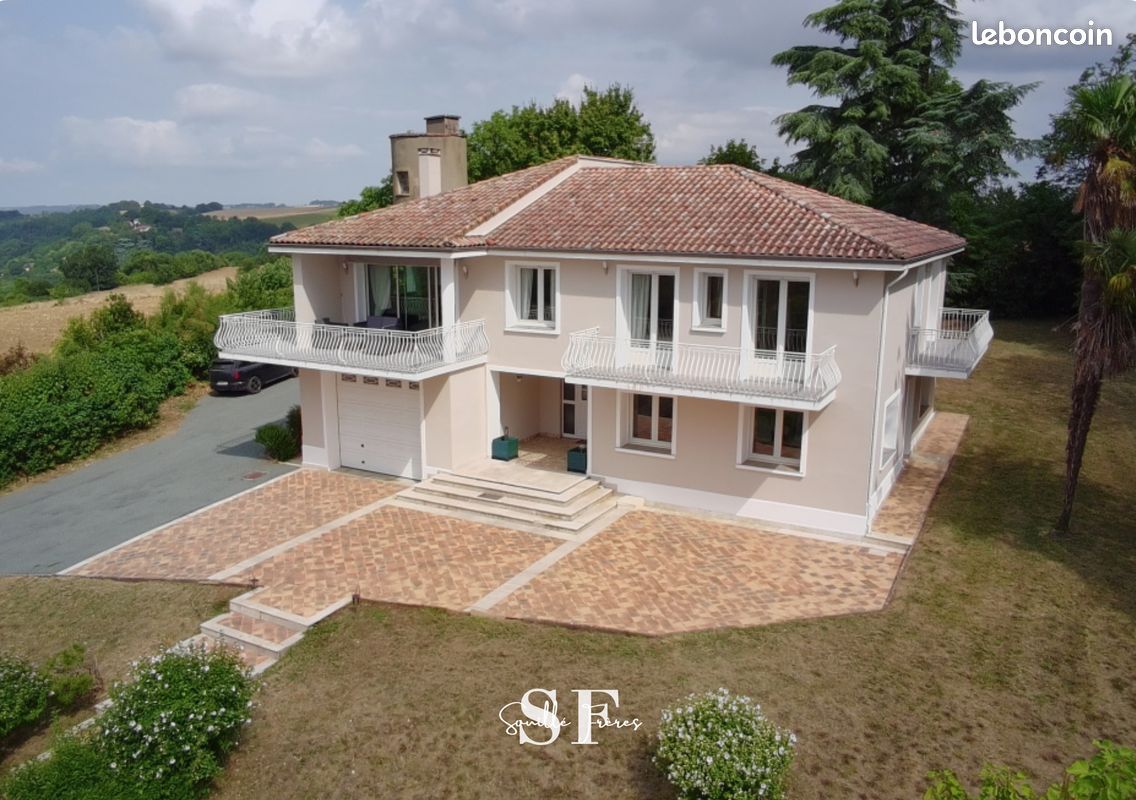 Propriété 5 pièces 230 m² (image 4)