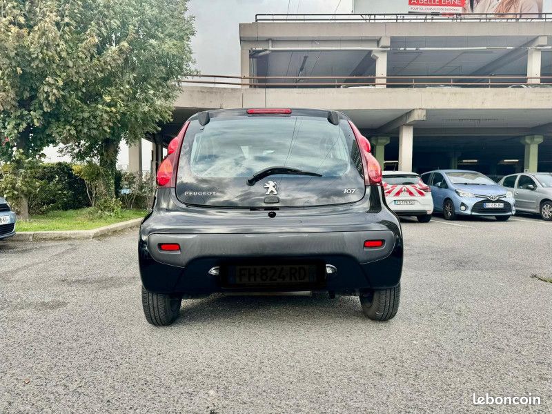 Peugeot 107 1.0 12V ACTIVE 3P AUTOMATIQUE (image 8)