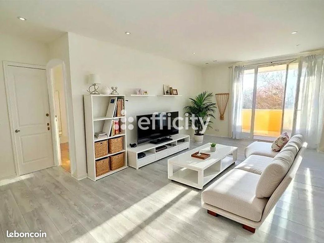 Appartement 3 pièces 64 m² · à Cergy · 64 m² · 160 000 €