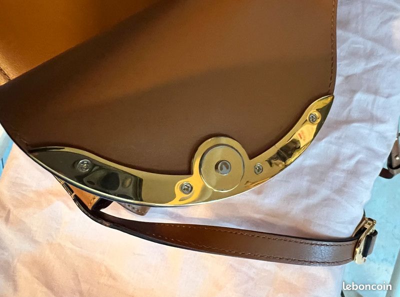 Sac Coccinelle cuir (image 10)