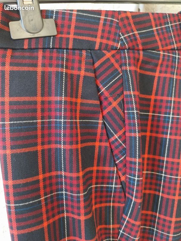 Pantalon à carreaux tartan rouge et bleu marine — s.Oliver (T46 / XXL) (image 8)