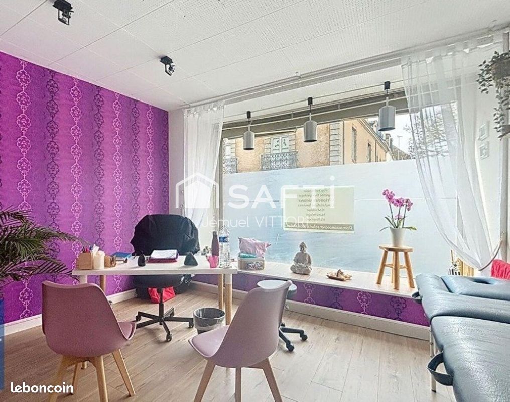 Immeuble 202 m² ERNEE (image 2)