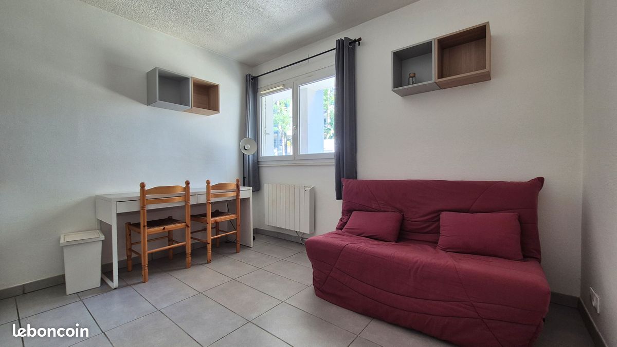 Appartement 1 pièce 17 m² · à Pau · 17 m² · 450 €/mois