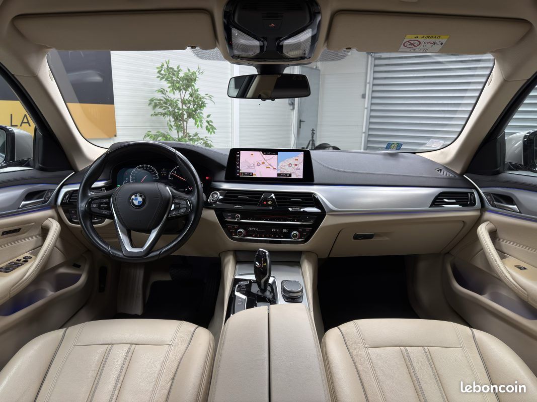 BMW Série 5 (G30) 530dA xDrive 265 - Luxury (image 12)