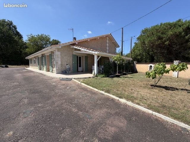 Maison 5 pièces 128 m² · à Saint-Aigulin · 128 m² · 213 000 €
