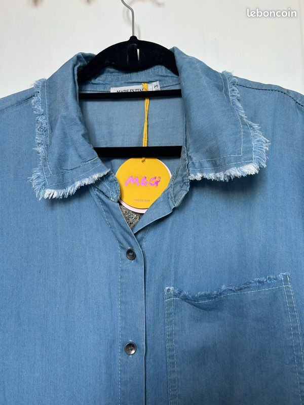 Chemise, veste en lyocel bleu jean et broderie anglaise beige, doré - TU jusqu’au 52 - neuve (image 2)