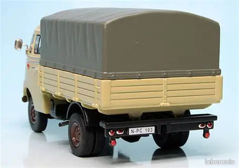 Miniature Premium ClassiXXs Mercedes L319 Fourgon Vert 1/43 - Série Limitée