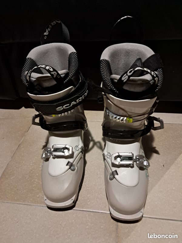 Chaussures ski de randonnee (image 1)
