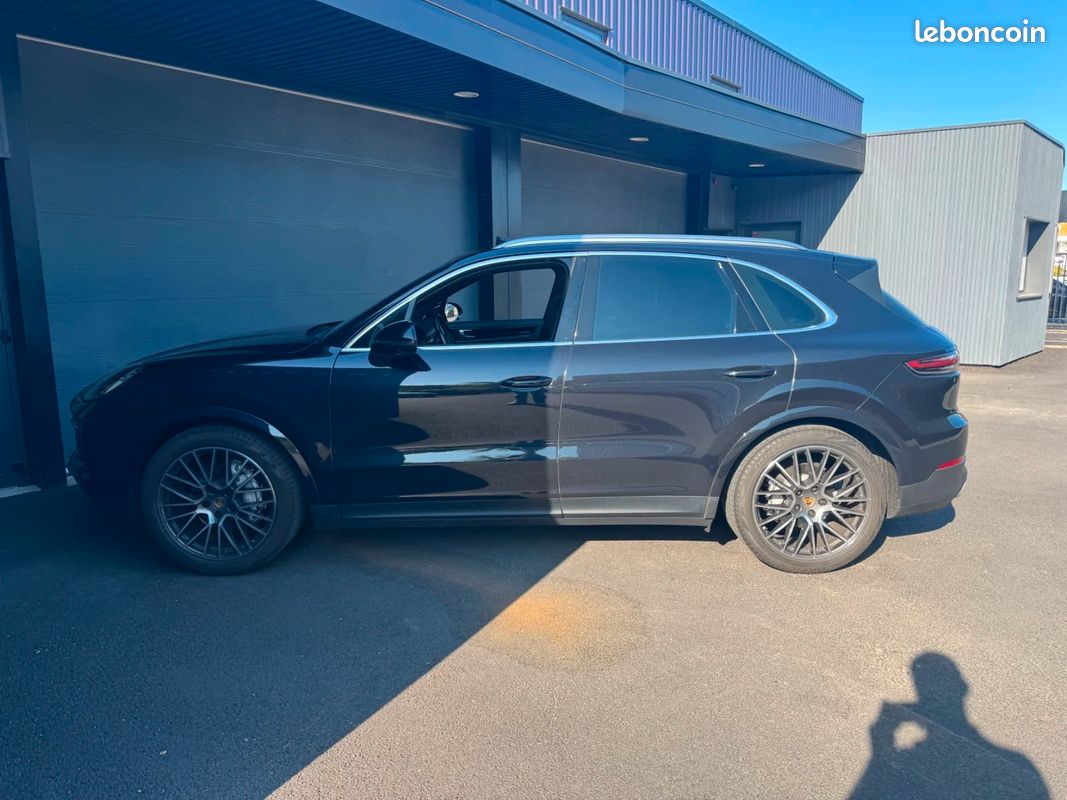 PORSCHE CAYENNE 3.0 V6 340 ch Tiptronic BVA S I Garanție I Suivi Porsche (image 5)