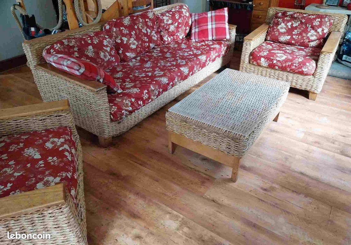 Ensemble canapé, fauteuils, table basse (image 1)
