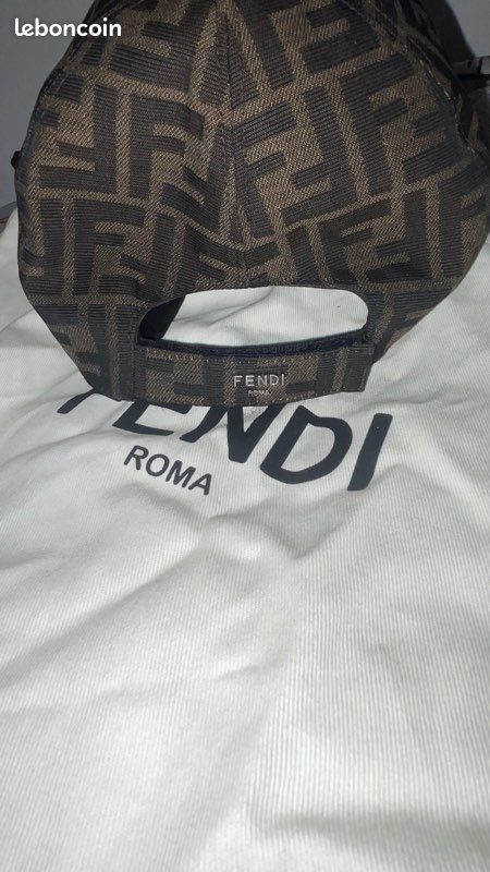 Casquettes fendi (image 5)