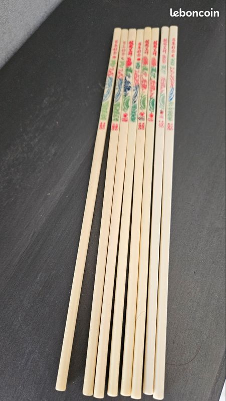 des baguettes chinoises Photo Adobe