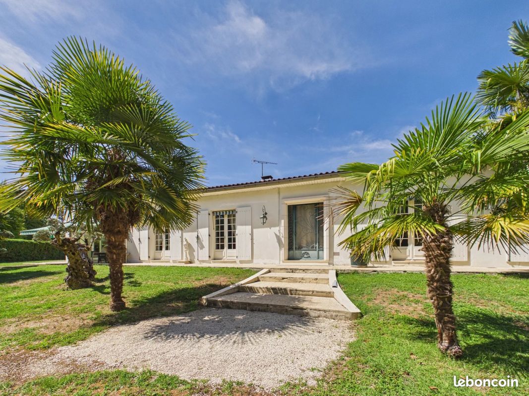 Maison 10 pièces 250 m² (image 1)