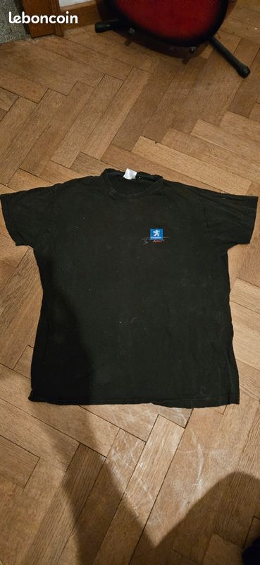 T-shirt noir | Femme taille M | Marque Peugeot sport (image 1)