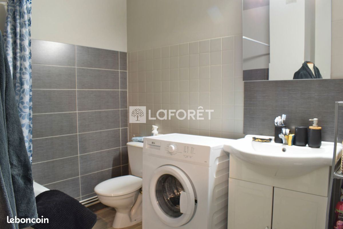 Appartement 2 pièces 46 m² - Brive-la-Gaillarde 19100 (image principale 4)