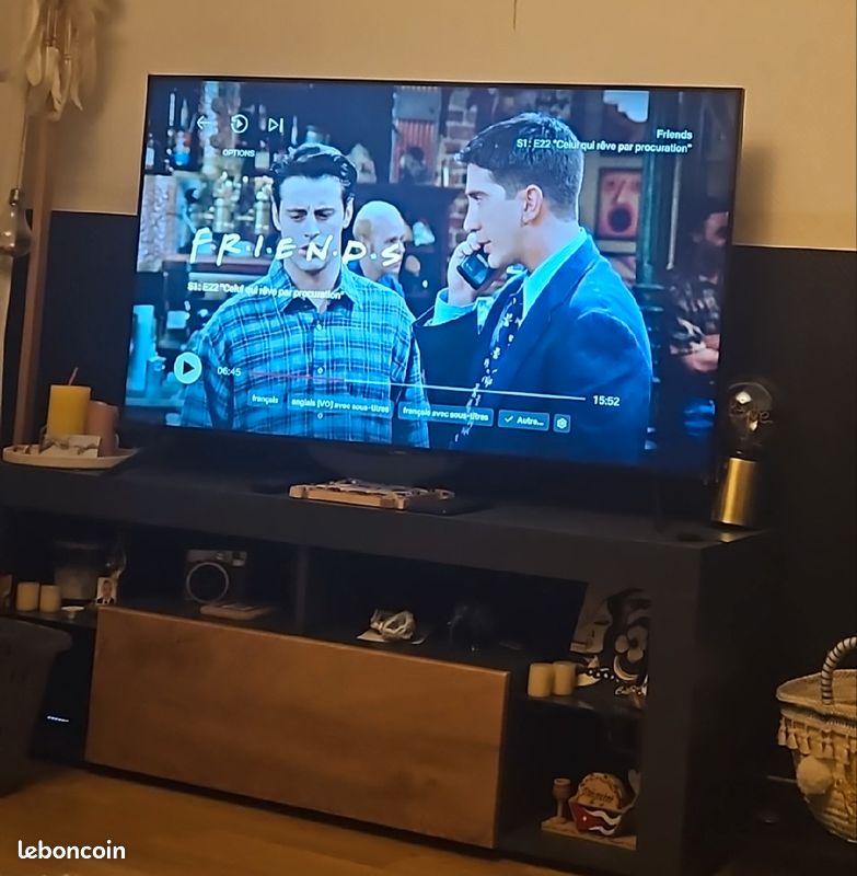 Meuble TV avec LED (image 2)