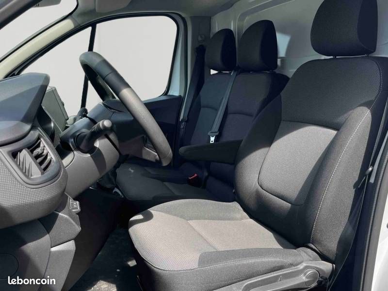 Renault Trafic FGN L1H1 3000 KG BLUE DCI 130 CONFORT (image 12)