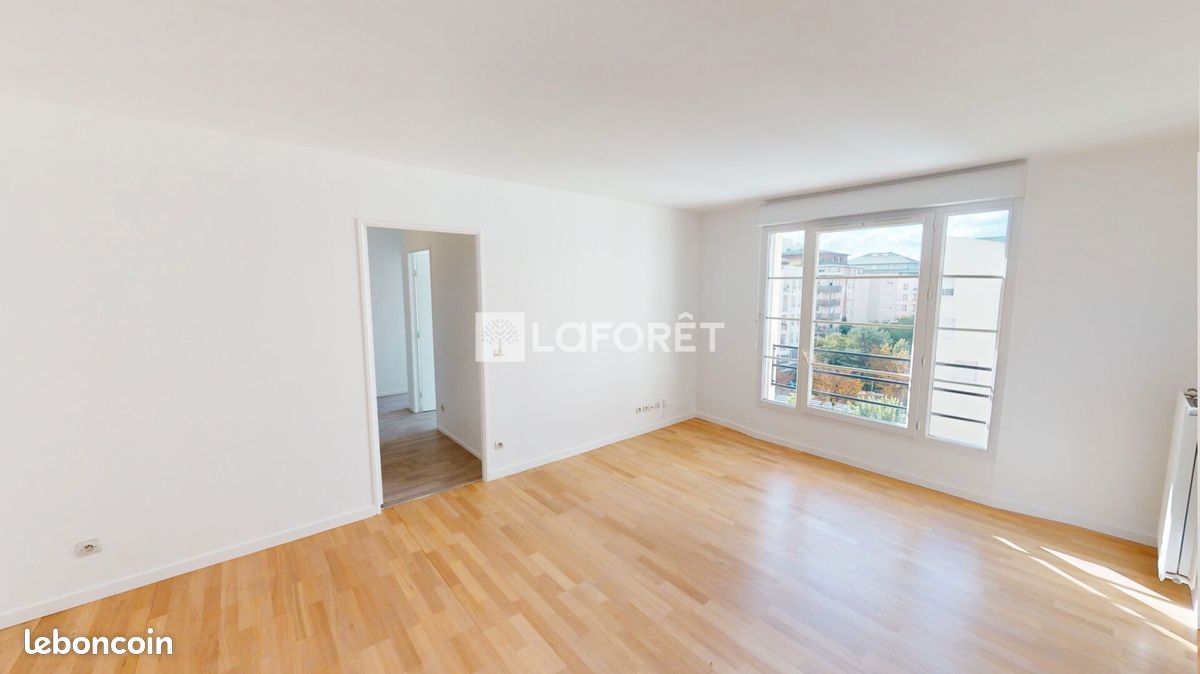 Appartement 3 pièces 64 m² · à Saint-Germain-en-Laye · 64 m² · 1 351 €/mois