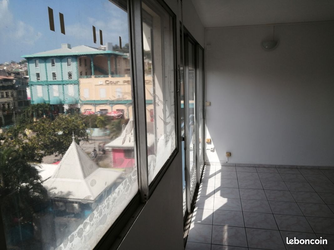 Appartement 1 pièce 25 m² · à Fort-de-France · 25 m² · 491 €/mois