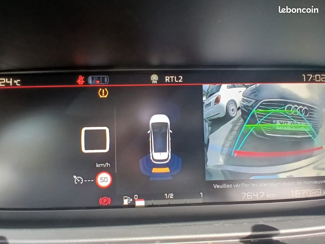 CITROEN C4 SPACETOURER PureTech 130 SS Shine (image 18)