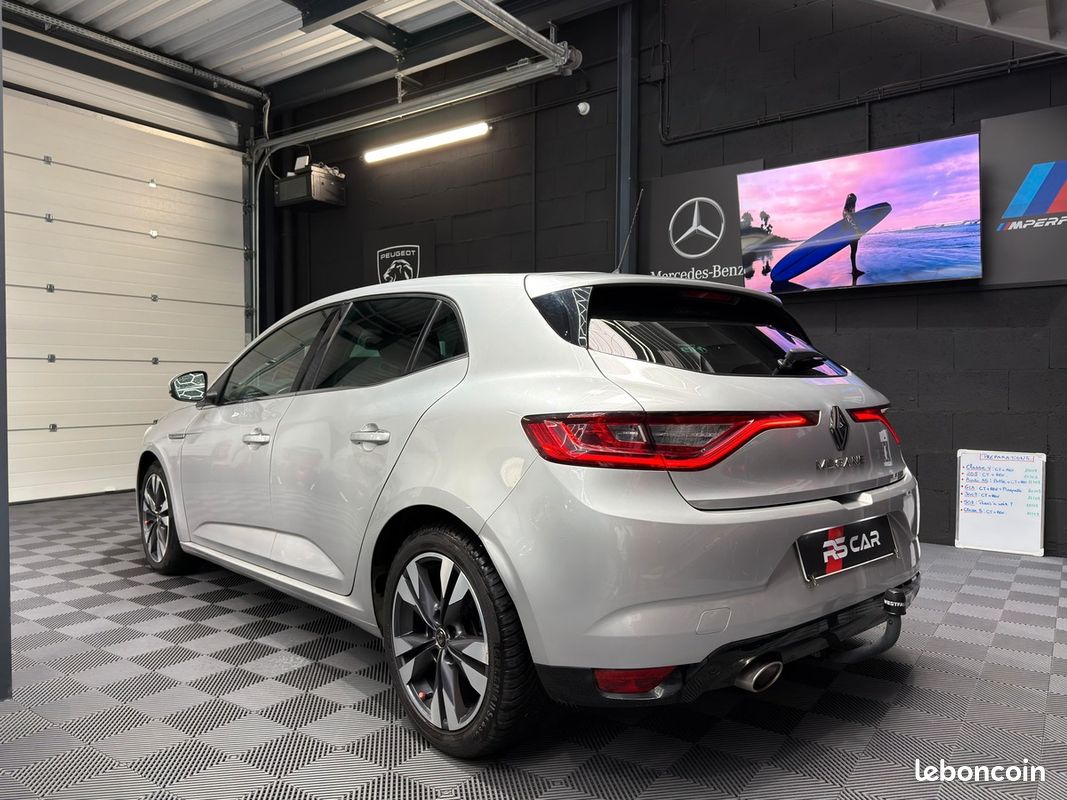 RENAULT Megane IV INTENS 1.5 BLUE DCI - 115 CV - CARPLAY - CAMERA DE RECUL - ATTELAGE (image 10)