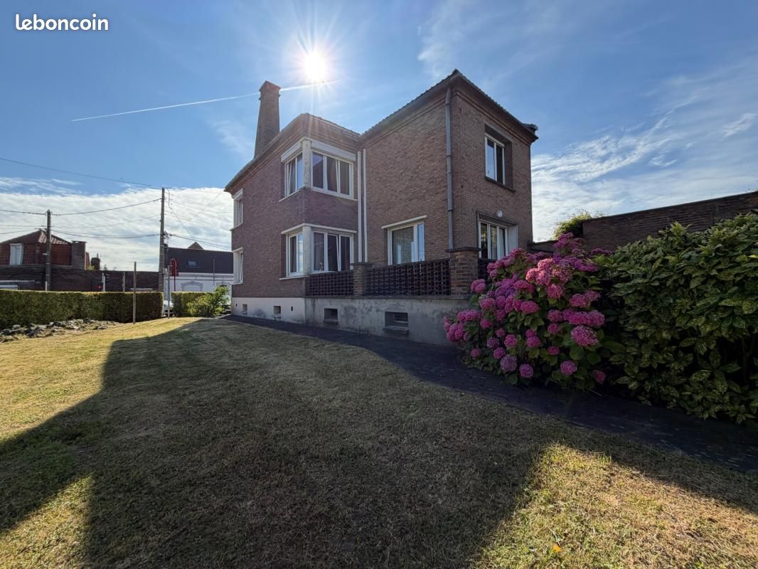 Maison 6 pièces 120 m² · à Brebières · 120 m² · 178 000 €